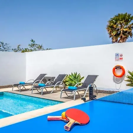 Vila Playa Blanca Sleeps 6 Pool Air Con Wifi Playa Blanca (Lanzarote)
